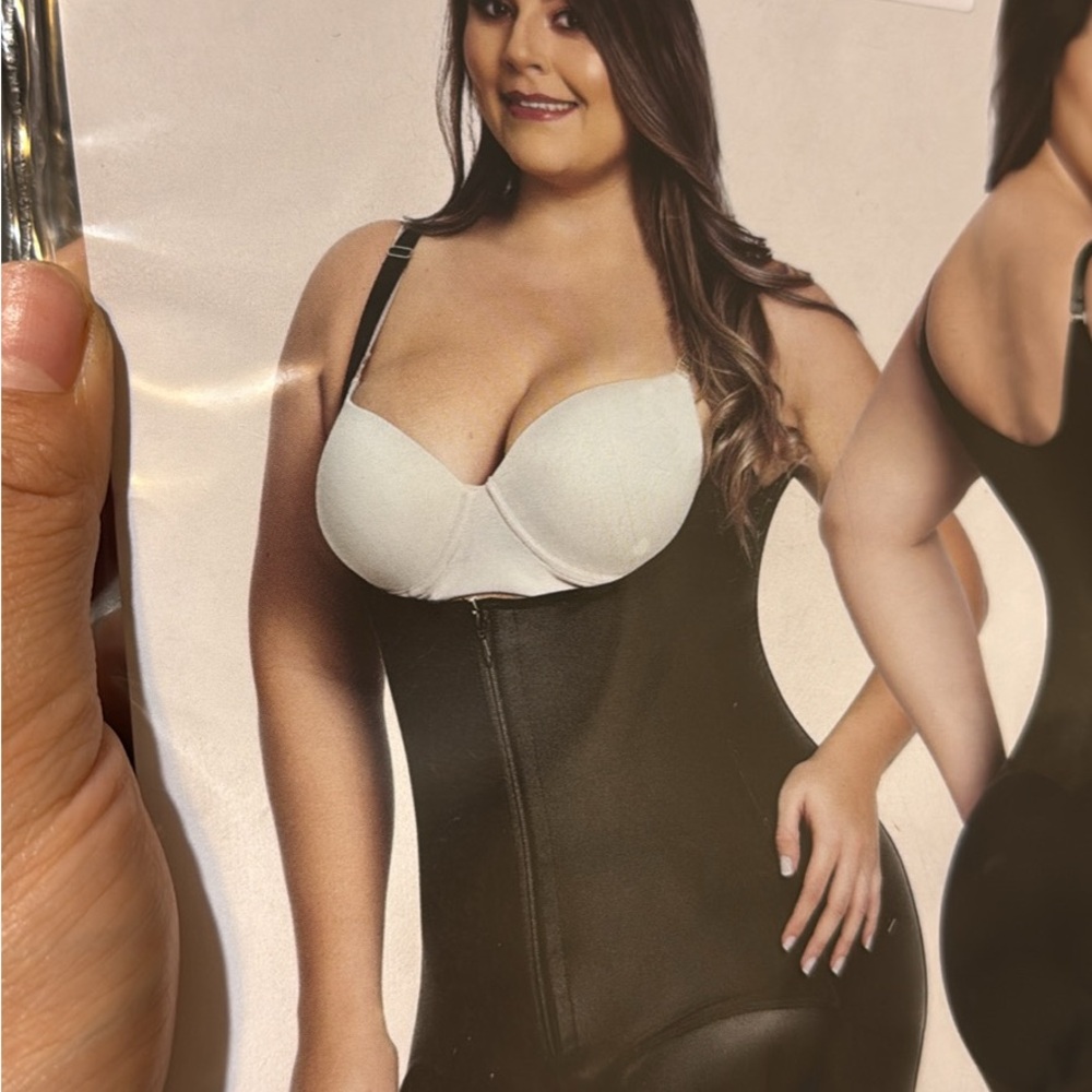 Colombian Black body shaper tummy control super comfortable with access to restr
